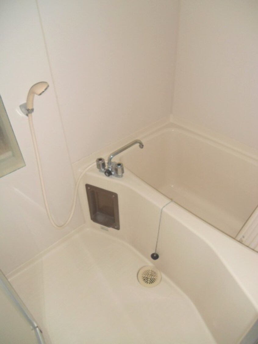 バス／シャワールーム等 マリンハイツ