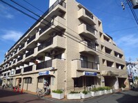 ファミ－ユ第２前川ビル