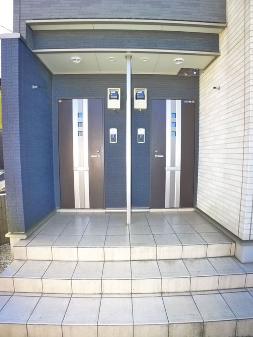 エントランス部分 アプリコットＡ棟