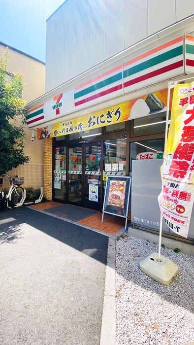 セブンイレブン　台東浅草６丁目店(コンビニ)まで155m trias184