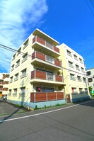 クラウンズマンションの外観
