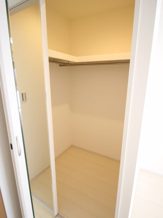 収納 リブリ・インベスト府中