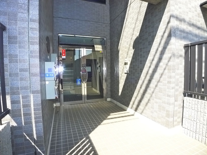 エントランス部分 メゾングレシア