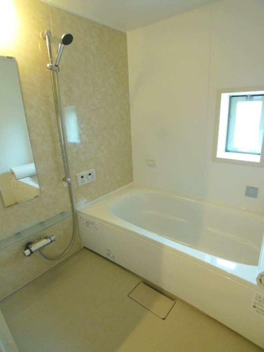 バス／シャワールーム等 西大宮ガーデンヒルズⅡ