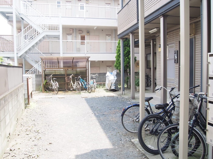 駐輪場 ガーデン・タマガワ