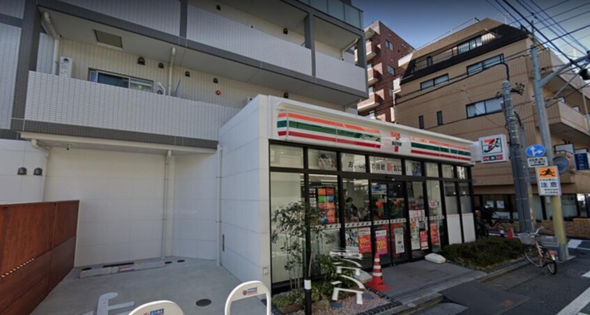 セブイレブン豊島南長崎5丁目東店(コンビニ)まで156m ザ・パークハビオ東長崎