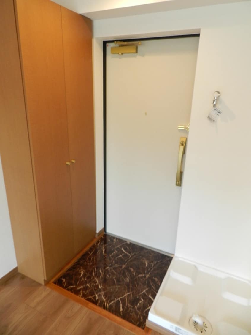 玄関 錦糸町ｲﾝﾀｰﾅｼｮﾅﾙﾚｼﾞﾃﾞﾝｽ