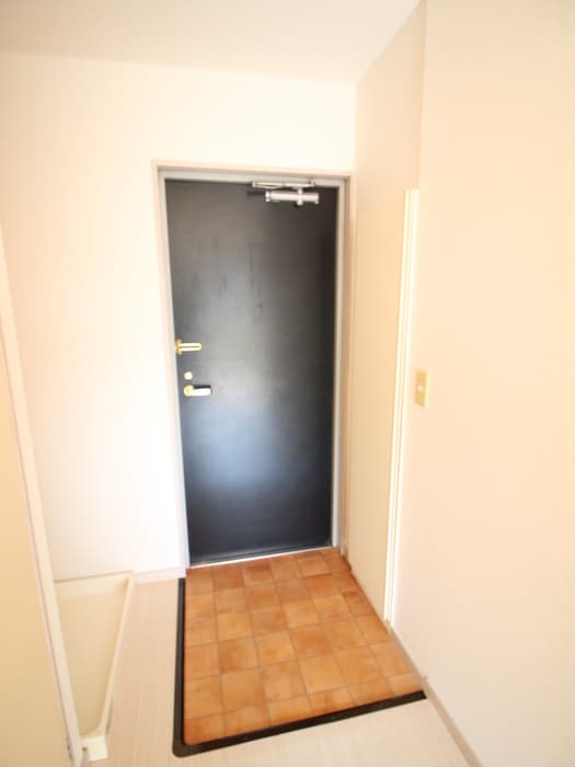 玄関 メゾンドウィスタリア東白楽