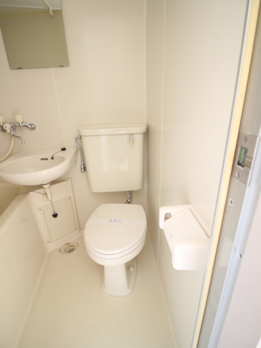 トイレ メゾンドウィスタリア東白楽