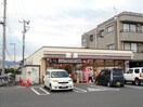 セブンイレブン(コンビニ)まで157m シャト－津田ⅡＢ棟