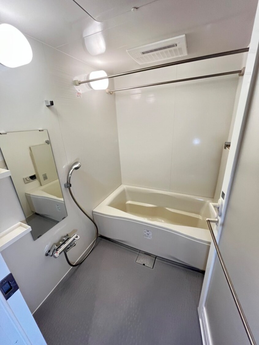 バス／シャワールーム等 エスティメゾン都立大学