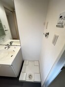 洗濯機置場 エスティメゾン都立大学