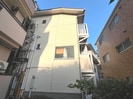 日幸マンションの外観