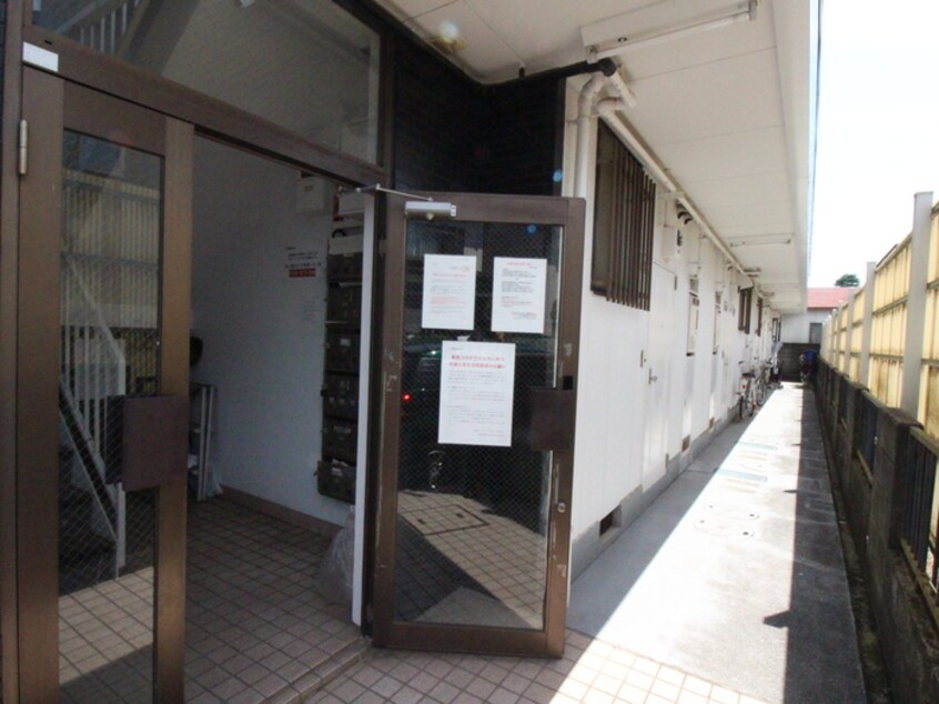 エントランス部分 ポルシェ矢部