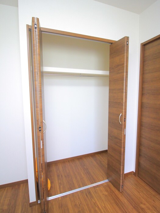 収納 ｱｳﾞｧﾝﾃｨ環八西台