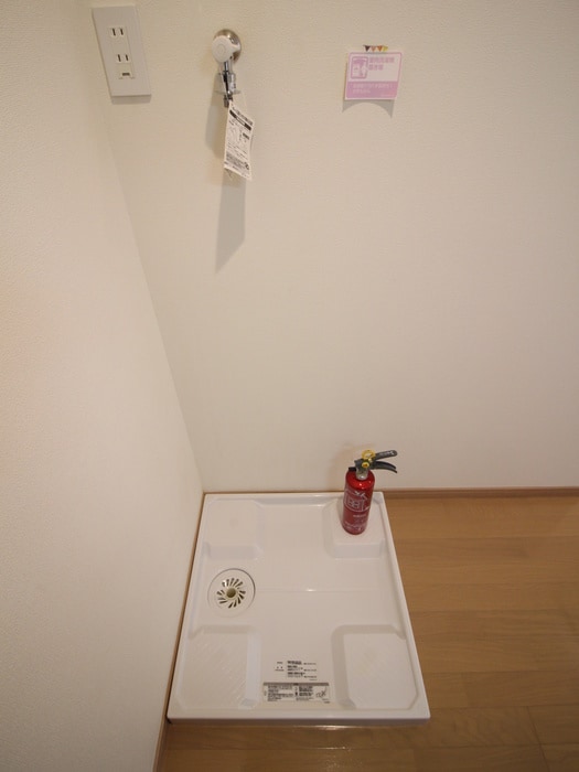 洗濯機置場 CACHETTE