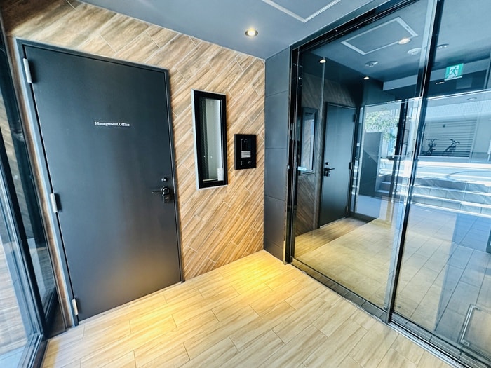 バイク置き場 log入谷