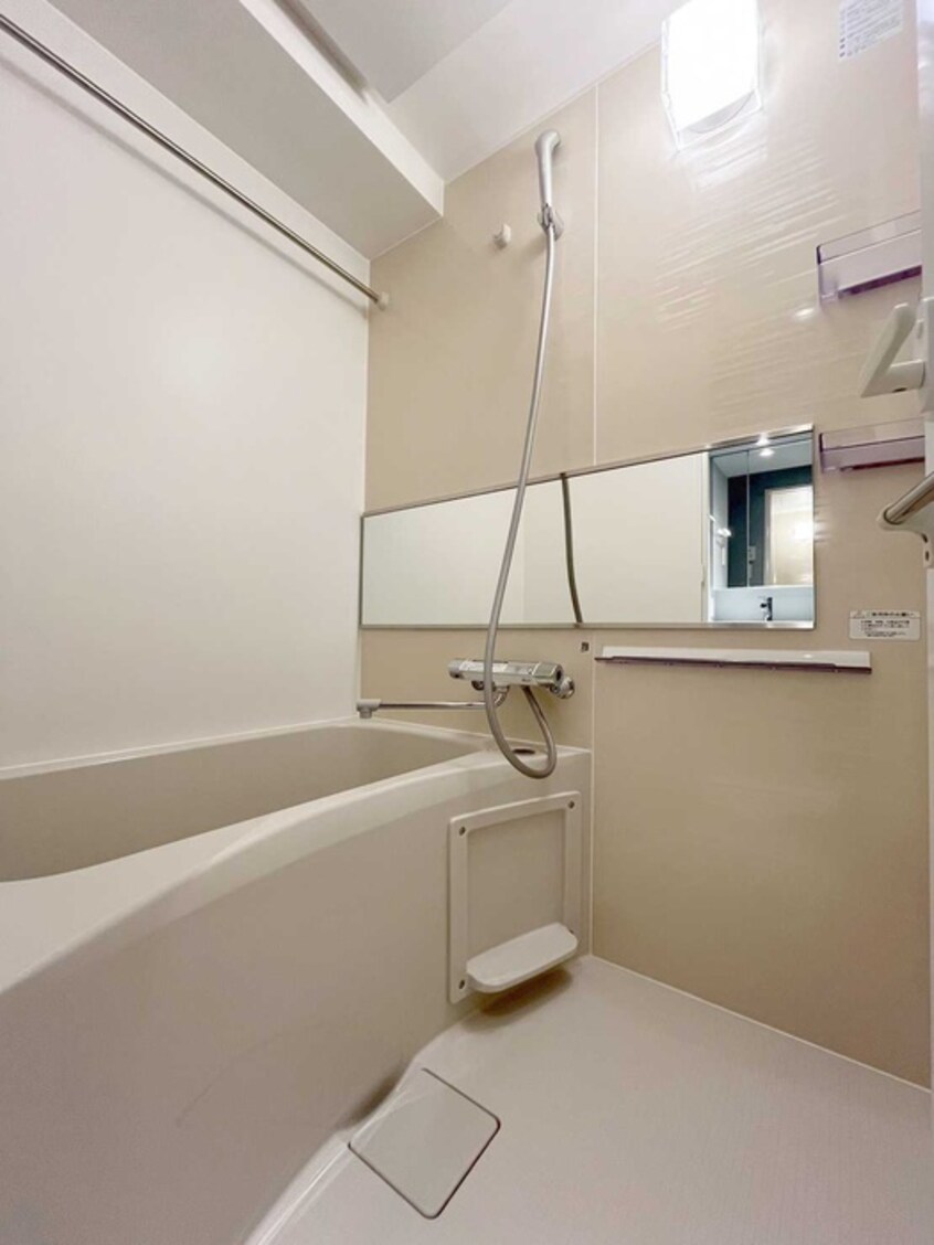 バス／シャワールーム等 log入谷