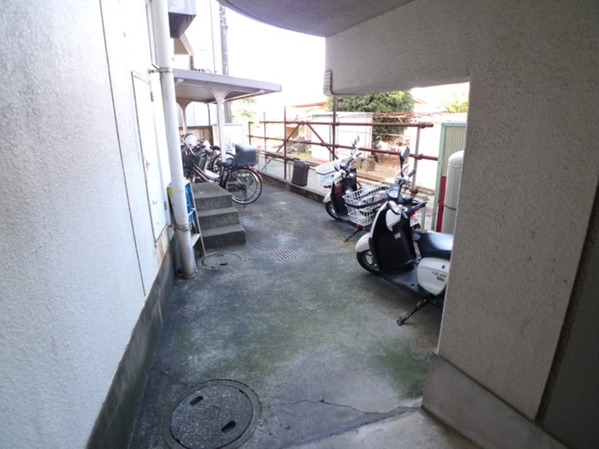 駐輪場 メゾンド富士見