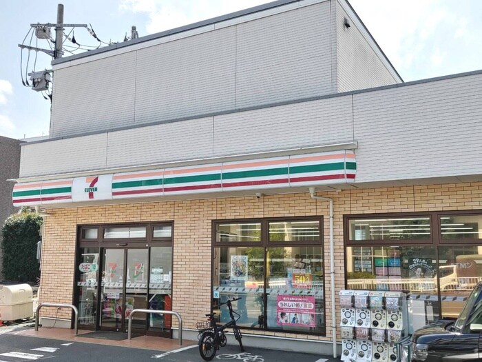 セブン・イレブン世田谷等々力1丁目店(コンビニ)まで520m ＡＲＫ２１野毛マンション