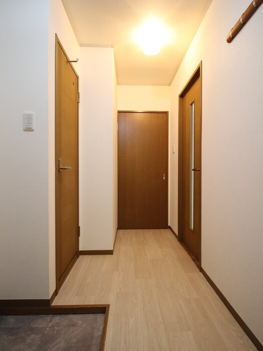 廊下 サ－ドプレステ－ジ