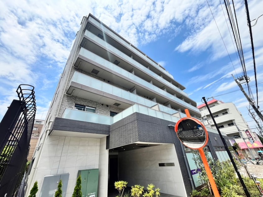 外観写真 コンフォリア・リヴ志村三丁目