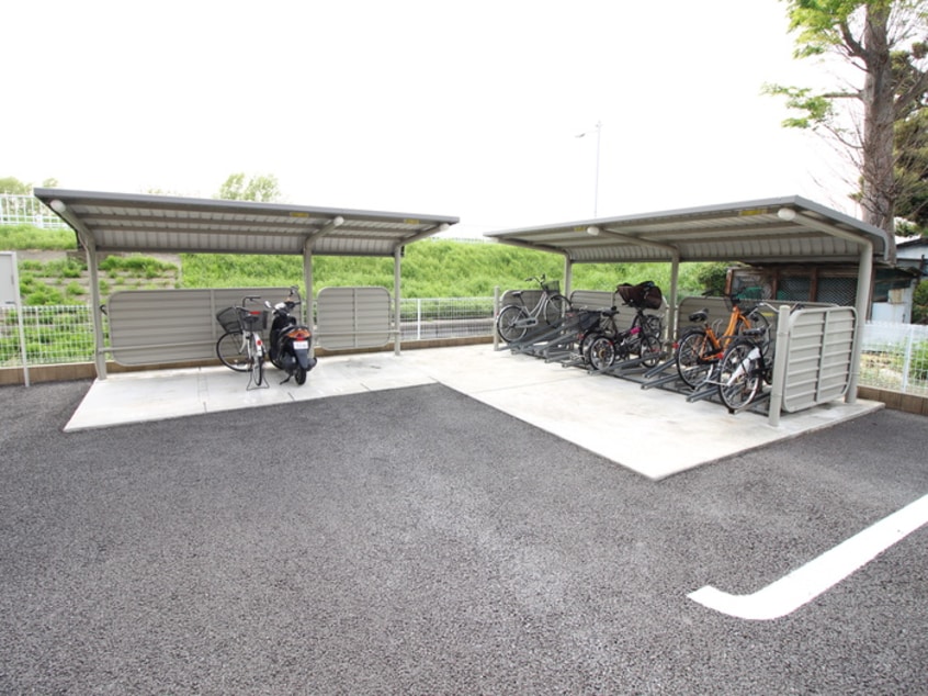 駐輪場 リーブ　セレブリテⅠ