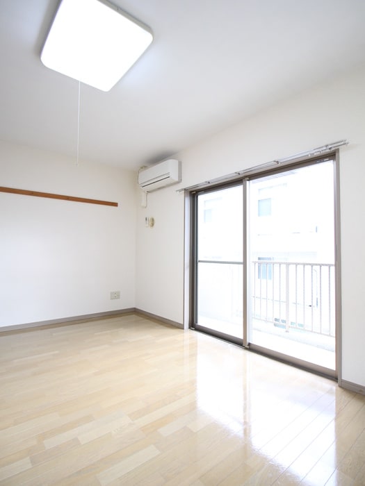 居室 フレグランス生田