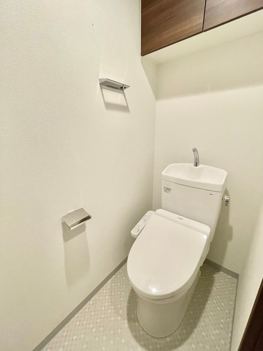 トイレ ｼﾞｪﾉｳﾞｨｱ東神田ｸﾞﾘｰﾝｳﾞｪｰﾙ