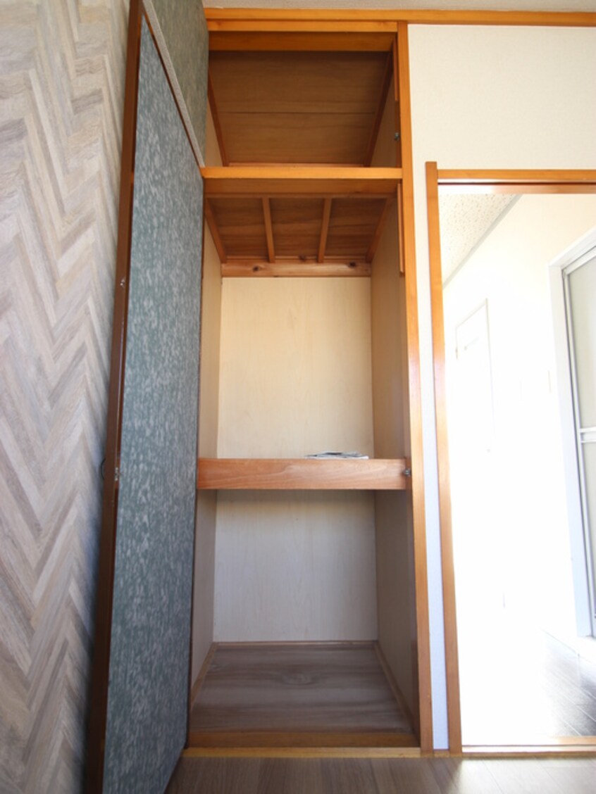 収納 羽田コ－ポ