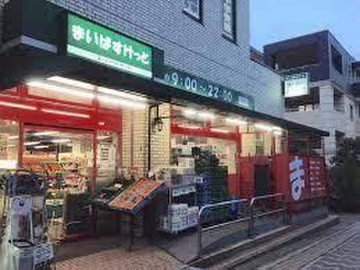 まいばすけっと黄金町駅南店(スーパー)まで72m シャトル大恵 Ｆ