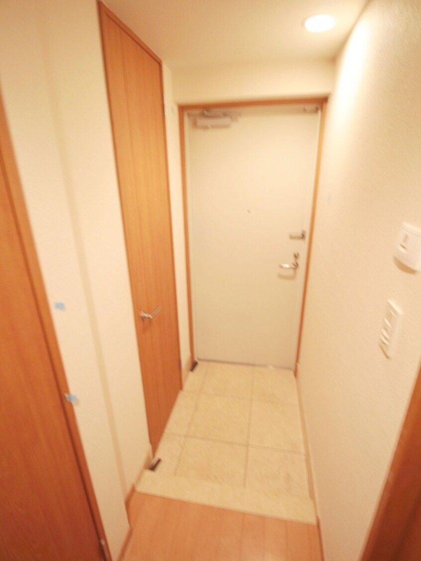 玄関 ロイヤルパ－クス豊洲