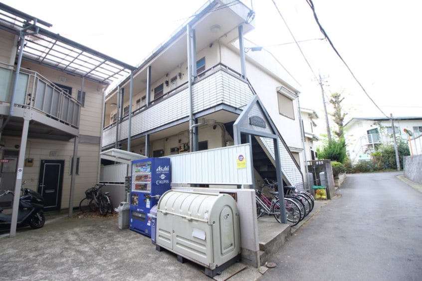 エントランス部分 シャンルーネ