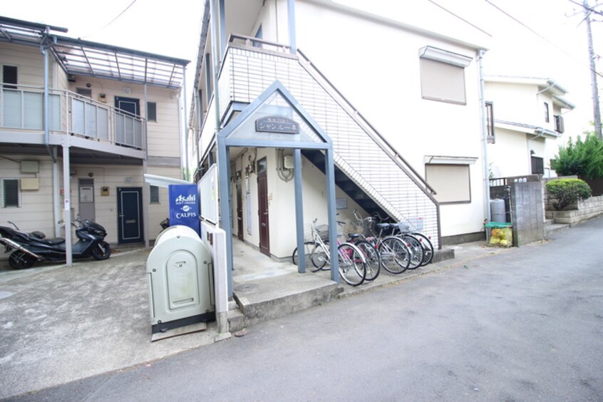 建物設備 シャンルーネ