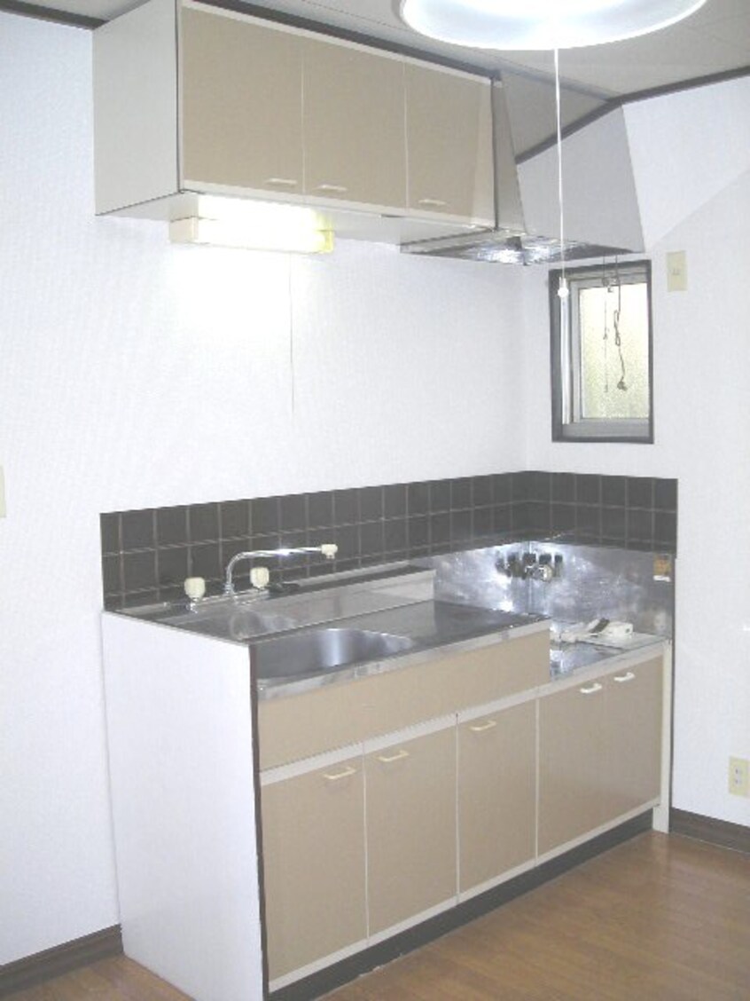 キッチン コ－ポ滝沢Ａ