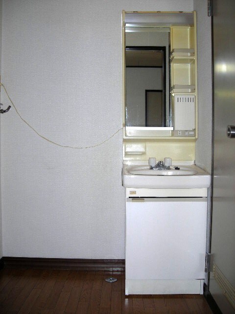 洗面 コ－ポ滝沢Ａ