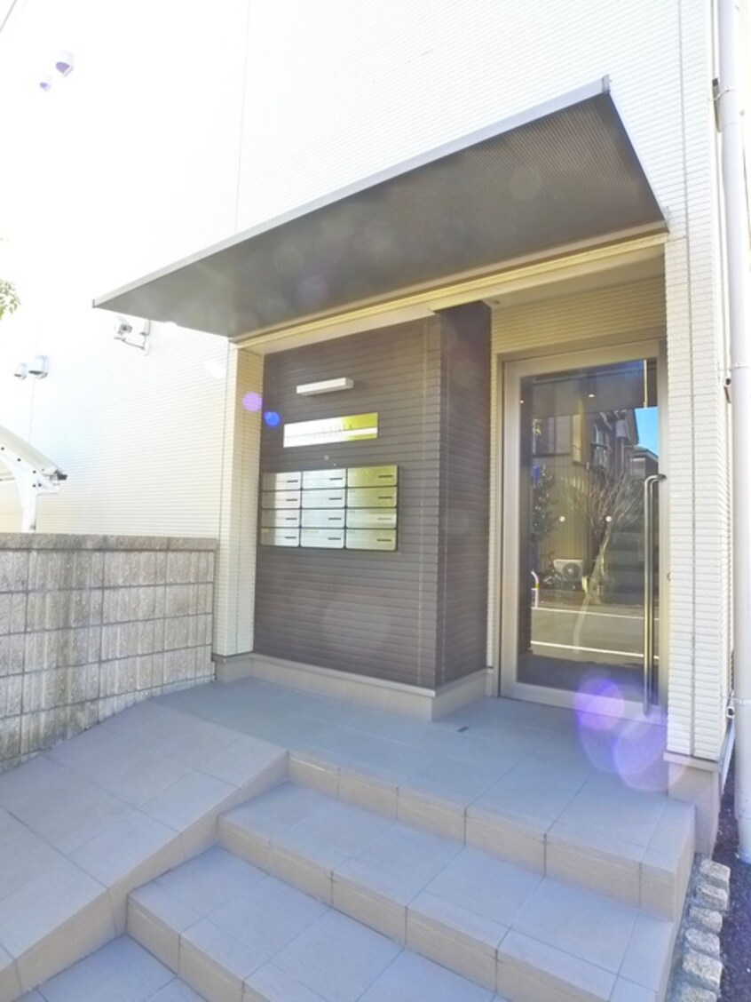 エントランス部分 GRACE VILLA 光