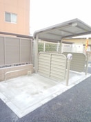 駐輪場 メゾン・アコール