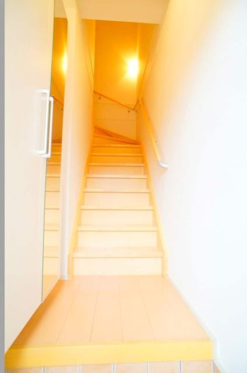 玄関 メゾン・アコール