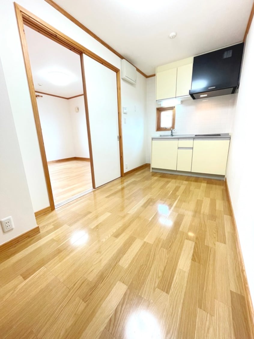 廊下 ウエストヒル成城