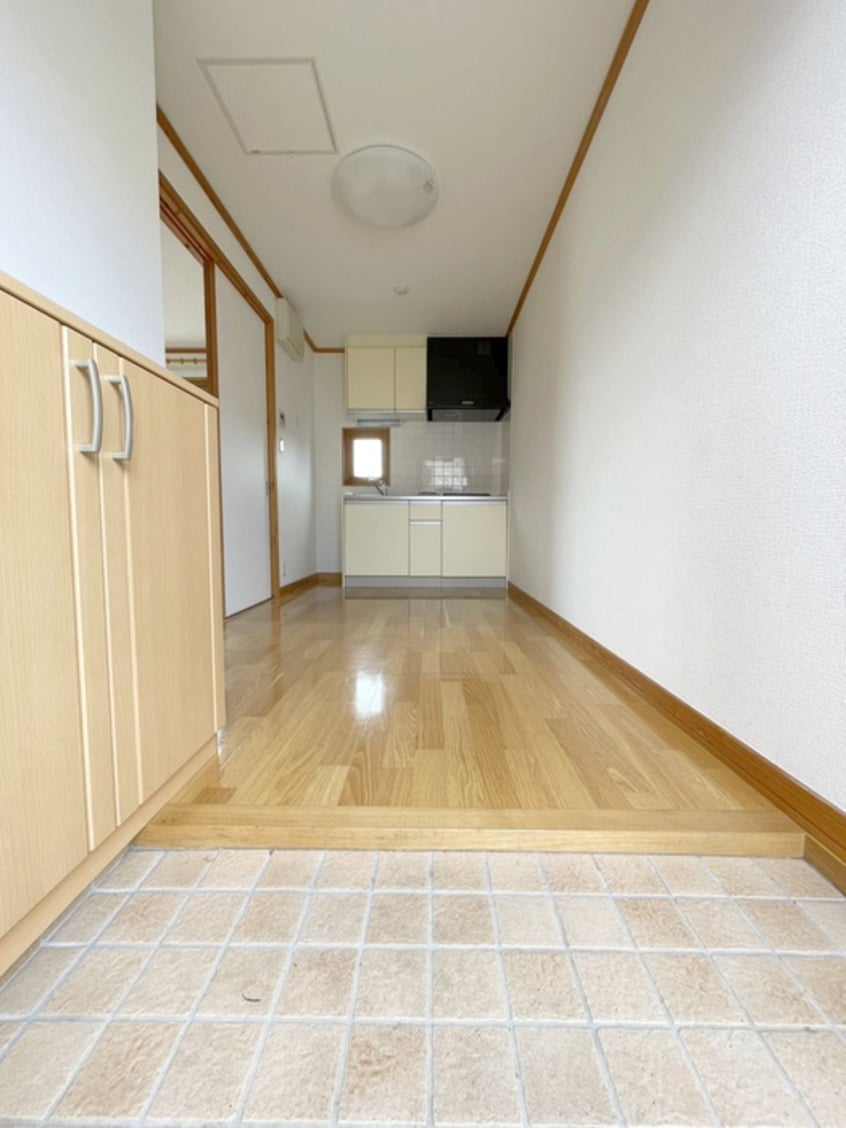 廊下 ウエストヒル成城