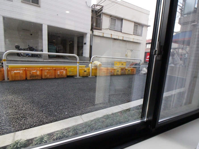 室内からの展望 アトリオフラッツ中野