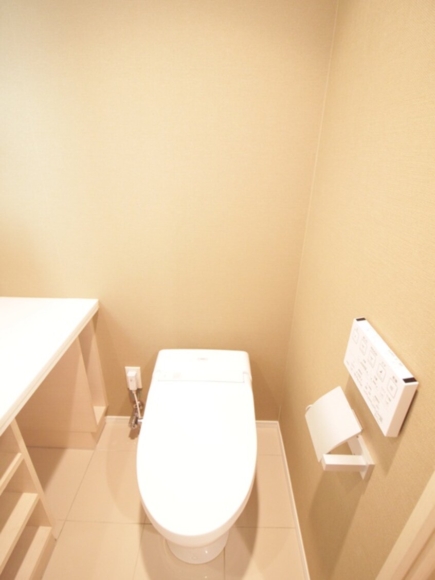 トイレ カスタリア雪谷