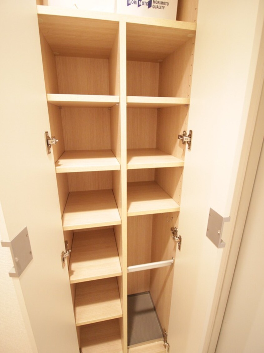 靴箱 カスタリア雪谷