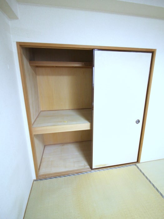 収納 フェリスローマ浦和