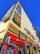 ドン・キホーテ 船橋南口店(デパート)まで579m コンフォ－レ船橋