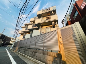 豊島園ﾊﾟｰﾙｾﾝﾁｭﾘｰ21(302)