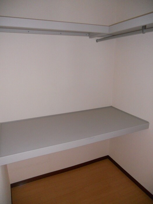 収納 ルナリアＡ