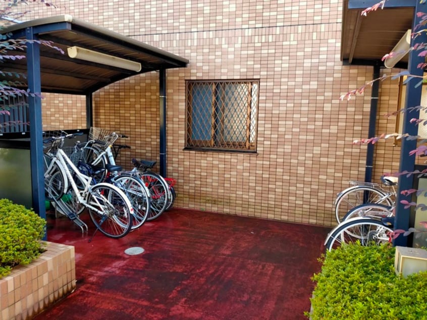 駐輪場 レスペディ－ザ