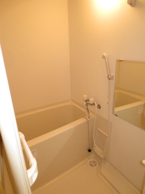 バス／シャワールーム等 レスペディ－ザ